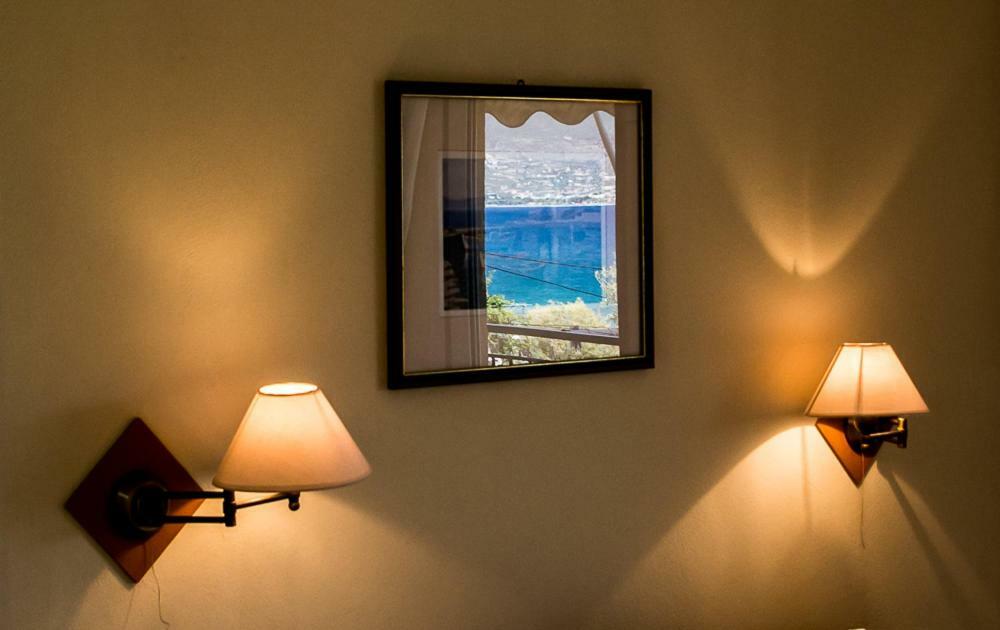 Filothei Apartments มิกรา มานดิเนีย ภายนอก รูปภาพ